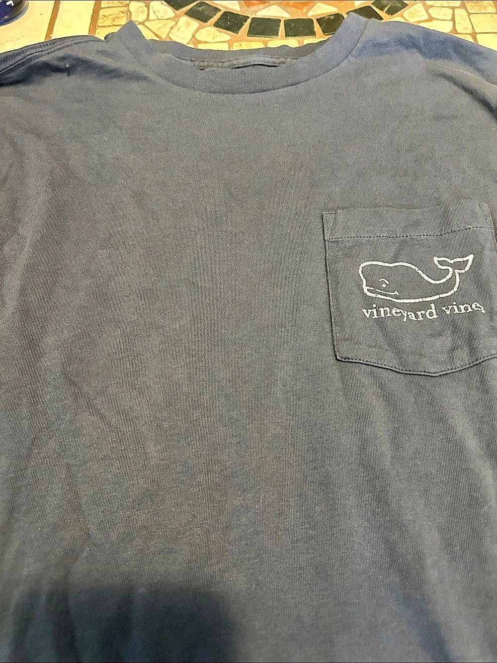 Vineyard Vines Long-Sleeve Vintage Whale Pocket T-Shirt Size Small
